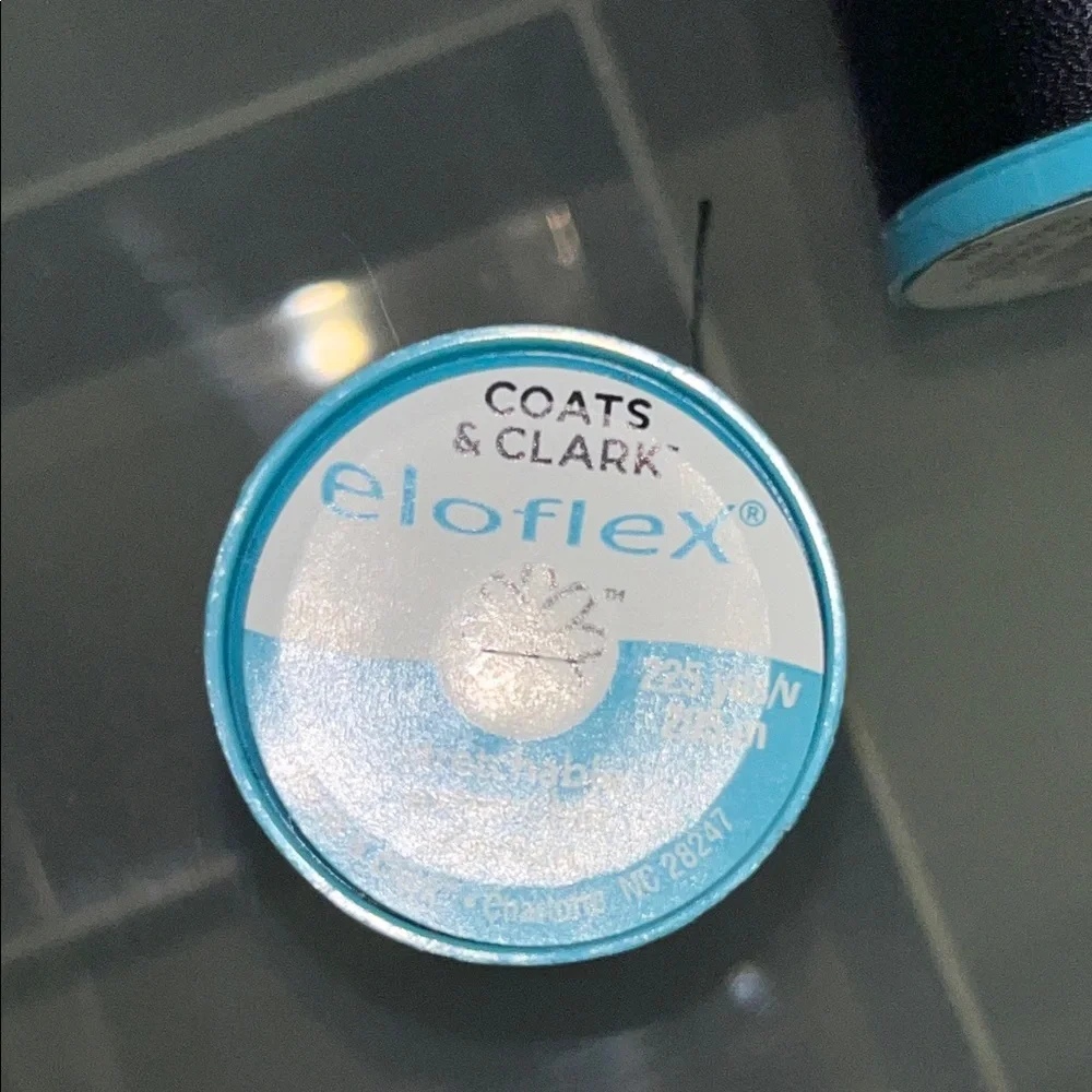 Coats and Clark Eloflex Sewing Thread Set - Pink, Black, Blue - Picture 3 of 4